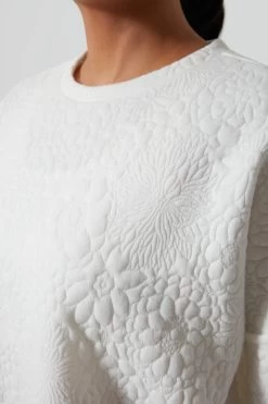 White Fleur Ally Swing Sweatshirt -Vogue Vista Clothing 03NvmAkpdlIsCLu5l6U79HUWuXOfwn6s 1