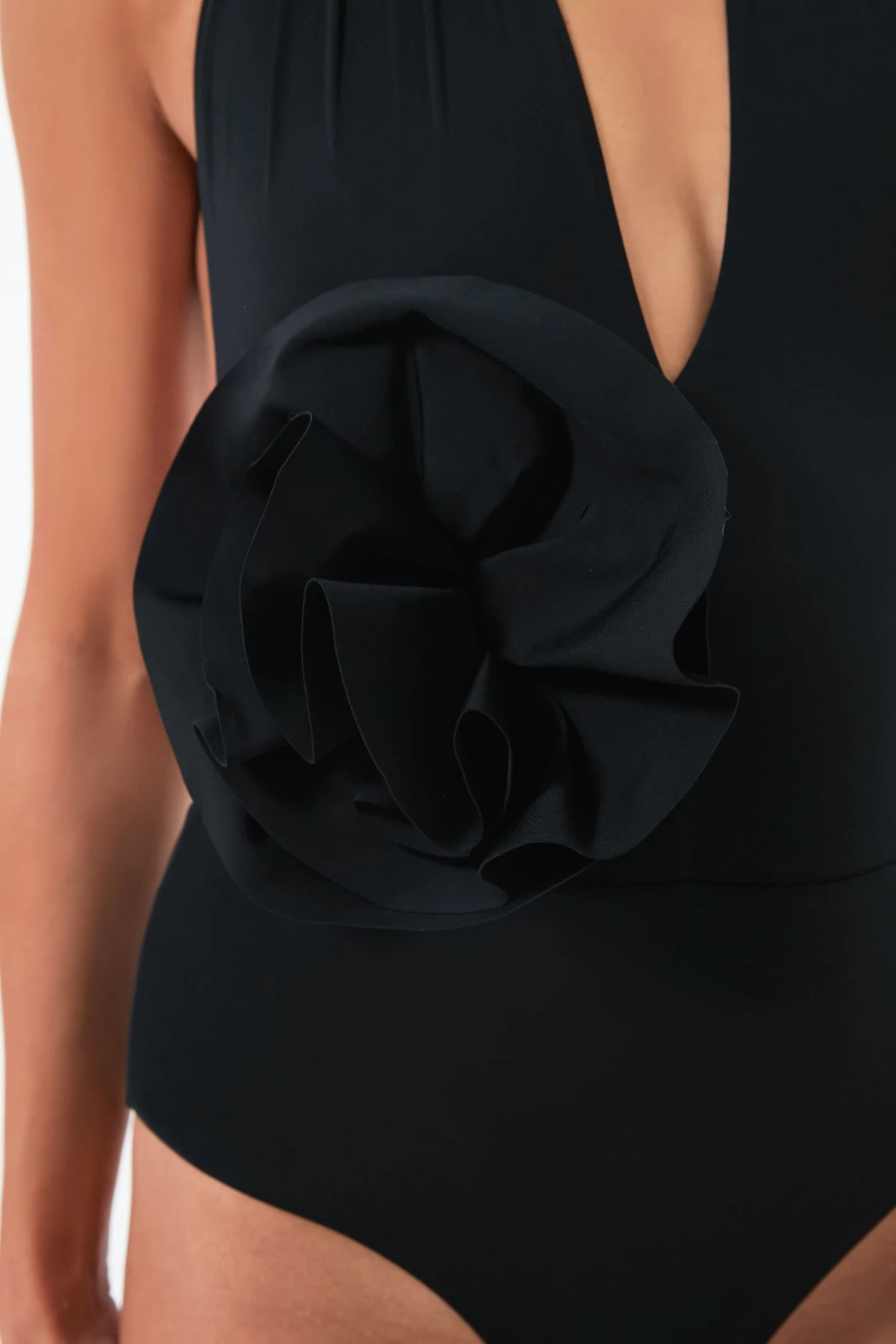 Black Yeimis One Piece 5 Black Yeimis One Piece - Image 5