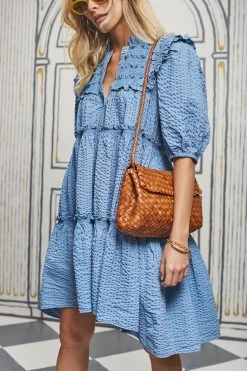 Gold Paperclip Chain Link Bracelet -Vogue Vista Clothing 0eneWFRNGNQUV8pD3AM80PuwqQm4RXSD 1