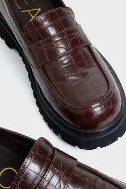 Matisse Chocolate Laguna Loafers 9 Matisse Chocolate Laguna Loafers -Vogue Vista Clothing 2PlQPDBvNKXpyMD7OE63eoLxre9PZbYC 1