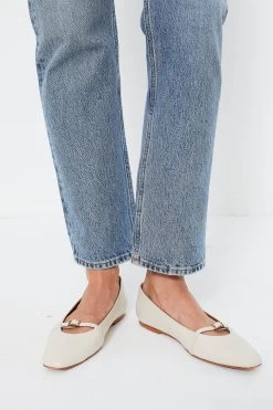 Vanilla Morgan Flats -Vogue Vista Clothing 3RCb5fpX4LHtUing1rpcOV4xMtpGL8Ij 1