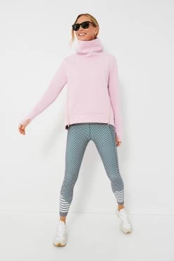 Petal Everyday Pullover -Vogue Vista Clothing 3b2bWJZ4IHsfRNW5g617xjr0yZdS9PeW 1