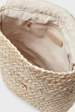 White Lexi Backpack -Vogue Vista Clothing 3hlMQxoJvCLly5uNlnfw3pHf6zDaHY96 1