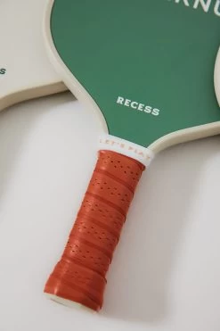 Green Trellis Pickleball Paddle -Vogue Vista Clothing 417Hot997LwFaG2VwZdoyroQEYIiHLTA 1