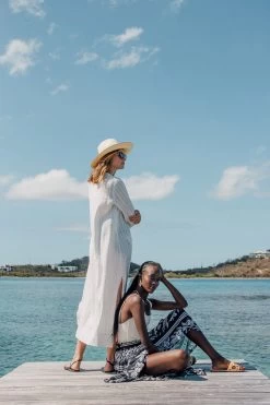 White Carolina Caftan -Vogue Vista Clothing 47r3Q82FNz7nNERj09SmBcvrZvdcif09 1