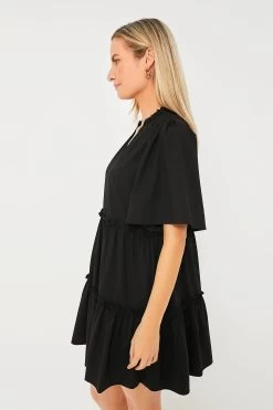 Black Crepe Crawford Dress -Vogue Vista Clothing 5a5rXM0gaoHfLqZjgcIVnHzdIAFBxw22 1