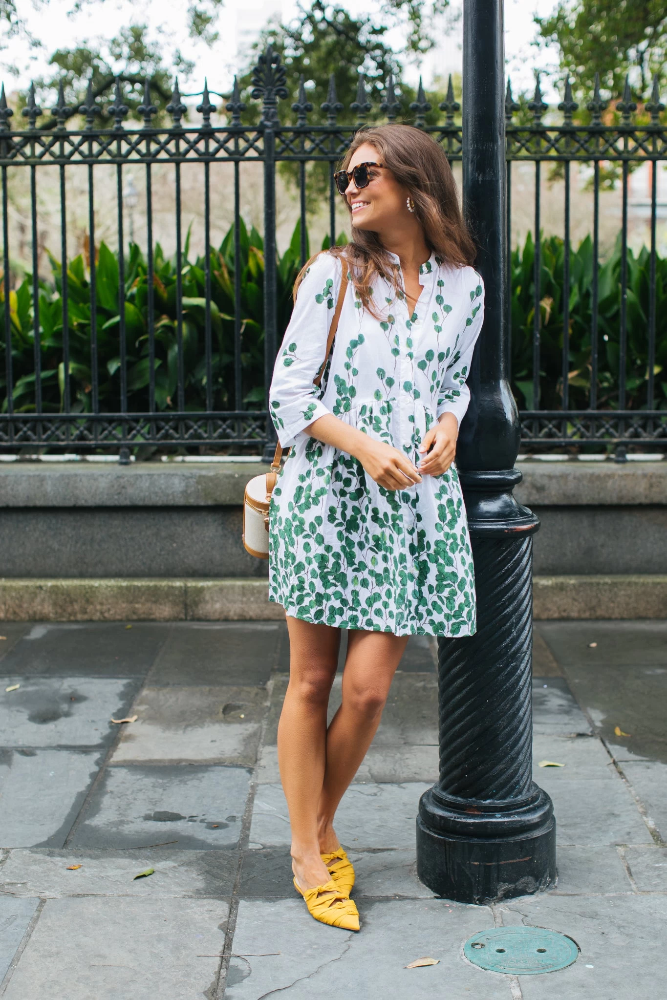 Twiggy Pearl Hoop 7 Twiggy Pearl Hoop - Image 7