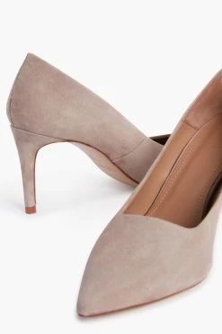 Sand Suede Charlie Heels -Vogue Vista Clothing 7nR8Eg3TBIrzRaDWnM28f9uEMDqjwIte 1
