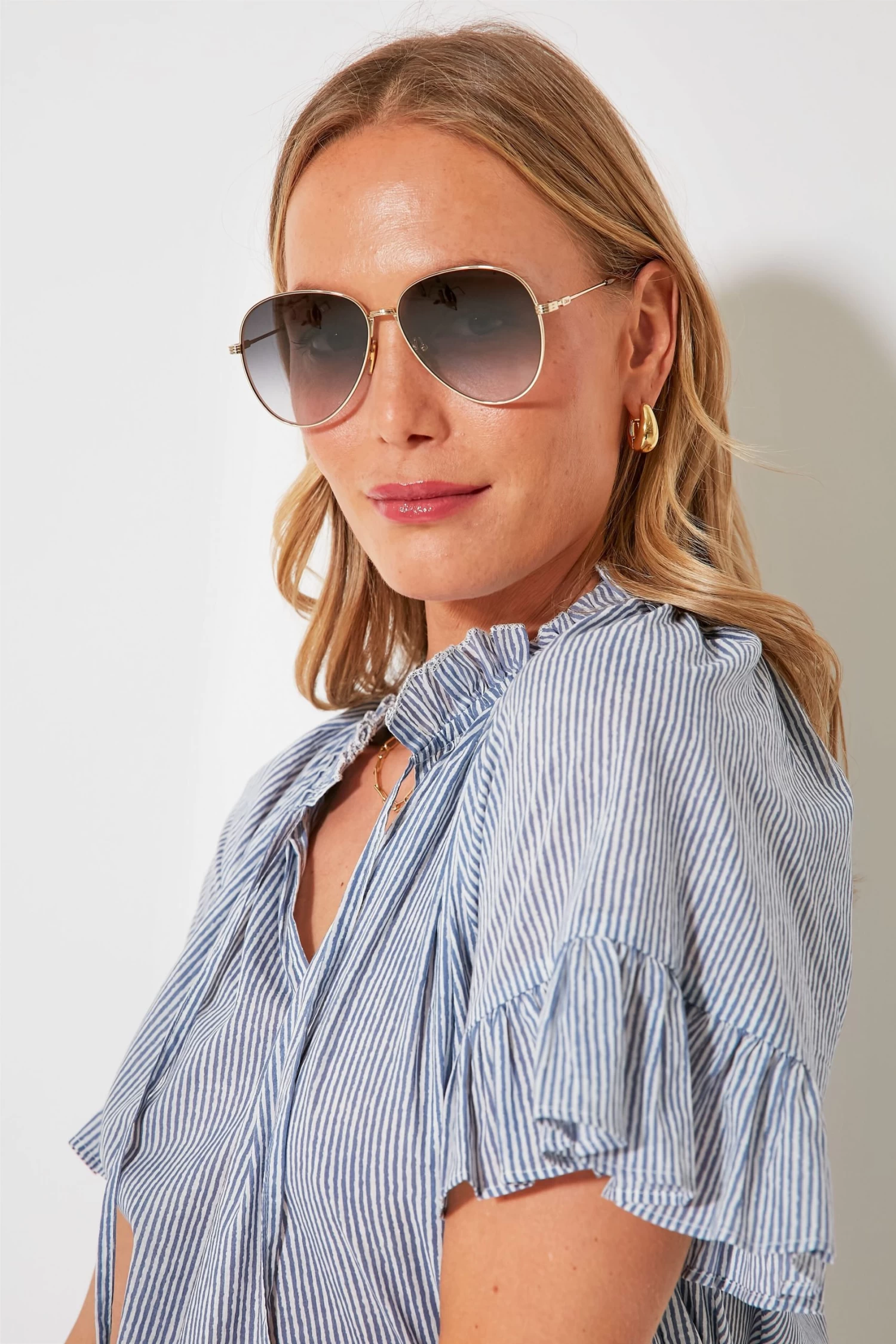 Chloé Gold Faith Aviator Sunglasses 2 Chloé Gold Faith Aviator Sunglasses - Image 2