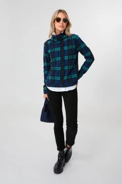 Crystal 24K Polarized Chartres Sunglasses -Vogue Vista Clothing Biecsbq8C8qbhKFuiDMmfsEp1fzUWdtS 1