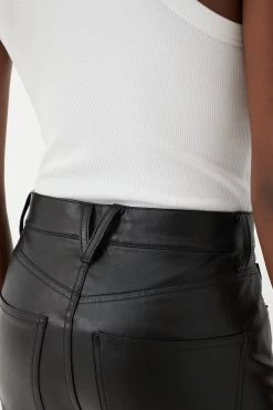 Veronica Beard Black Vegan Leather Beverly High Rise Skinny Flare 10 Veronica Beard Black Vegan Leather Beverly High Rise Skinny Flare -Vogue Vista Clothing DIXpG1TrxO0nRnBdkBxDfB6rNe0cl7TH 1