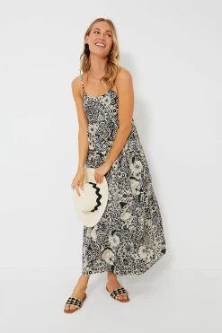 Black & Cream Floral Tiered Tilly Dress -Vogue Vista Clothing DZ3BOsWxl1S09la7Vv07B97xA0lUKTKy 1
