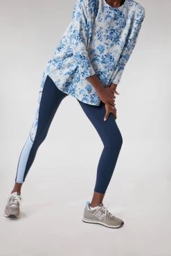 Navy Blue Bouquet Kaylee Legging -Vogue Vista Clothing DbkSkNWybf9oidmOdO6sy7VUr6z9ELzb 1