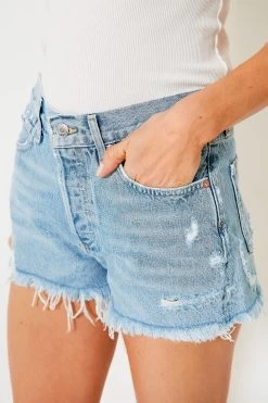 AGOLDE Swapmeet Parker Vintage Cut Off Short -Vogue Vista Clothing F2qKDmHgrZor9kqwWBw2EF8LgmuP09xs 1 9d7210e2 901e 465e a440 8f5e9e2a1f82