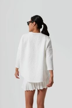 White Fleur Ally Swing Sweatshirt -Vogue Vista Clothing FVdJcx60BAvsRNB2kMWLW5Hzuqe8OT7J 1