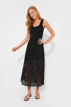 Black Cotton Eyelet Eve Skirt -Vogue Vista Clothing JZMQ8xLwx6UAIThEZGxbwfckc1NxN7zE 1