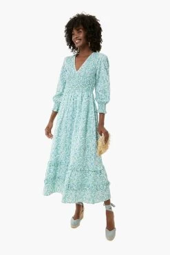 Gold Wire Hoop Earrings -Vogue Vista Clothing K71Ea1OaMqL5PVWyEWUBtNgdoJBUjrQK 1