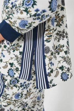 White Wildflower Maggie Pullover 16 White Wildflower Maggie Pullover -Vogue Vista Clothing SAgKdsx2ciol0X4jBnFJyK9QBSZrESIj 1