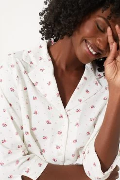 Bastienne Short Pajama Set -Vogue Vista Clothing T4YZs8iDpr9MzBvi5ctuK7481gFG3VmD 1