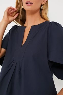 Navy Finley Flutter Sleeve Top -Vogue Vista Clothing TasAqkU7j77UGkdwdvfPugd0QNoXIXn3 1