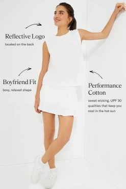 White Cotton Sasha Tank -Vogue Vista Clothing UCFeyEbKym5ZeBdU5vz67arz27mTkhBA 1