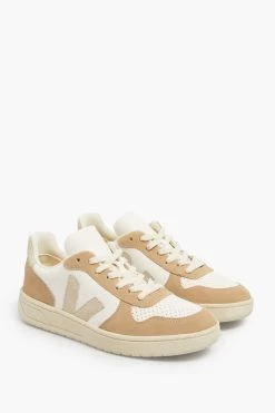 Veja Extra White Natural Sahara V-10 Sneakers -Vogue Vista Clothing UuMfRE1ayL9dG53ZsMAIn8UXlvjVy1uA 1