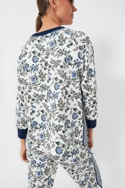 White Wildflower Maggie Pullover 15 White Wildflower Maggie Pullover -Vogue Vista Clothing VcKQE8MtBJ7hhpFtKe1xnZGEoYcoIBub 1