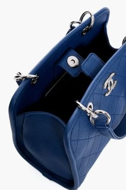 CHANEL Blue Caviar Stitched Shopping Tote -Vogue Vista Clothing W6uSMRX6crLBZqV3cjwrGnPKnwTebeXL 1