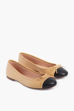 Camille Cap Toe Leather Flats -Vogue Vista Clothing XGpN93TbI3chABO6Vll9zziPla0M5uu7 1