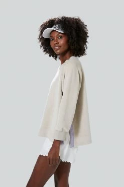 Gray Velour Maggie Pullover -Vogue Vista Clothing ci3FK1tk2RrFiWArB2a2I82Ms7m23Z53 1