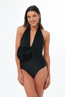 Black Yeimis One Piece