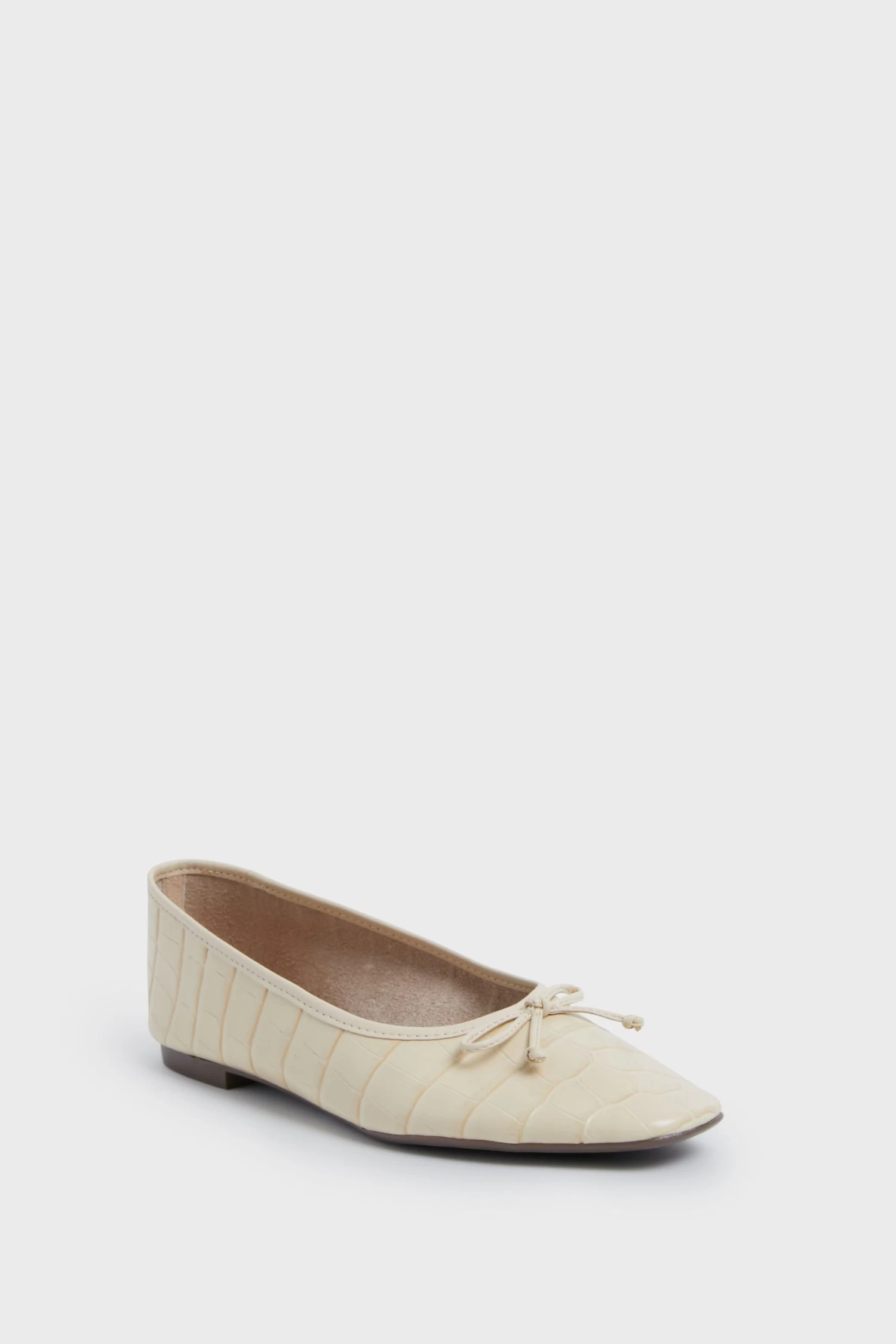 Schutz Eggshell Arissa Flats 1 Schutz Eggshell Arissa Flats