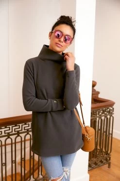 10MM Pearl Stud Earring -Vogue Vista Clothing gLbx9tdwFaVygB5b44pBpevc0Y01i0tG 1