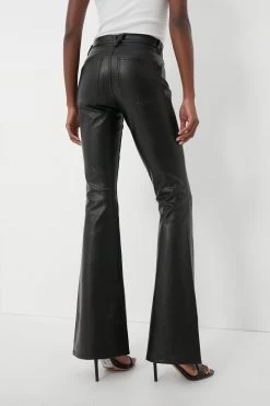 Veronica Beard Black Vegan Leather Beverly High Rise Skinny Flare 9 Veronica Beard Black Vegan Leather Beverly High Rise Skinny Flare -Vogue Vista Clothing i255KlfeBcMT6ZRx61jRca9Ng6VYetcP 1