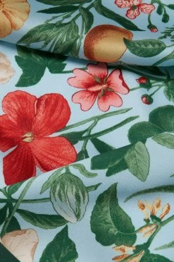 Blue Blooming Botanical Scarf -Vogue Vista Clothing jOjCmElhsJHlggLEiwOy5WxauWJb0gc5 1