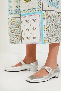 Silver Leather Low Mary Janes 8 Silver Leather Low Mary Janes -Vogue Vista Clothing kIKofg4RTxnWBySaOLVwhZc1PEJjI5XE 1