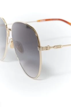 Chloé Gold Faith Aviator Sunglasses 9 Chloé Gold Faith Aviator Sunglasses -Vogue Vista Clothing pDa7CwHpR8LwXTlZKAbrxPkuE2Kt9dMs 1