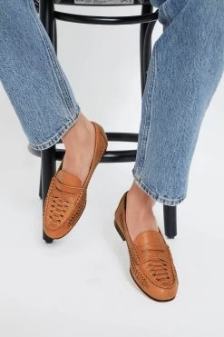 Veronica Beard Natural Penny Woven Loafers -Vogue Vista Clothing r8VTQdHcL4ruSbrIqIeArosAAB2GQ6c2 1
