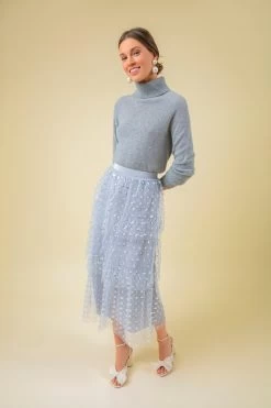 Pearl Lantern Earrings -Vogue Vista Clothing sOQCSBRyL7OzYXuY7BXjQhn7OydJHOLJ 1