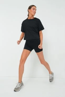 Black Cropped Ryan Boyfriend Tee -Vogue Vista Clothing uwjmiMlKxFw48DZOLzWA51a7x6LAbkCg 1