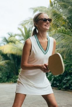 Toasted Coconut Brown Camila Sunglasses 9 Toasted Coconut Brown Camila Sunglasses -Vogue Vista Clothing v8wiwN9YfkzA4WFF9giX0IxZp8ZrPwj0 1